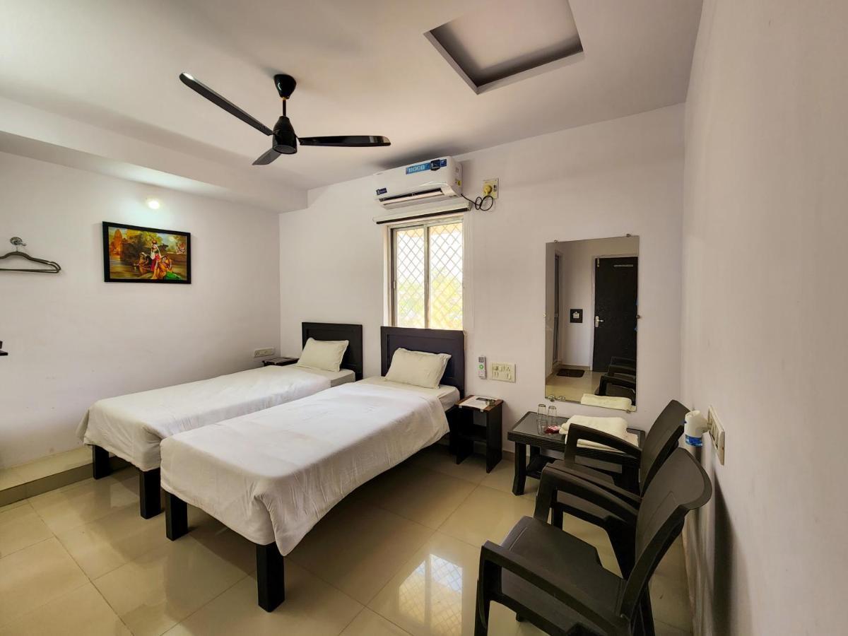 Shivani Inn Hotel & Banquet Seoni  Extérieur photo